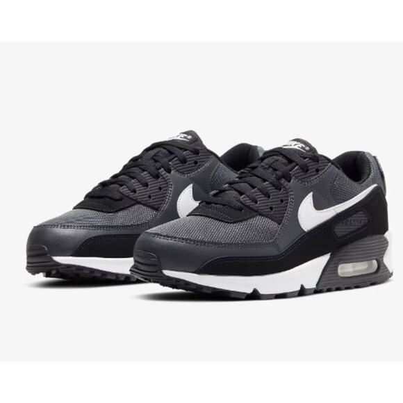 Nike Air Max 90 SNEAKER Junior size 6 5 BLACK/WHITE NWOB - Picture 1 of 7